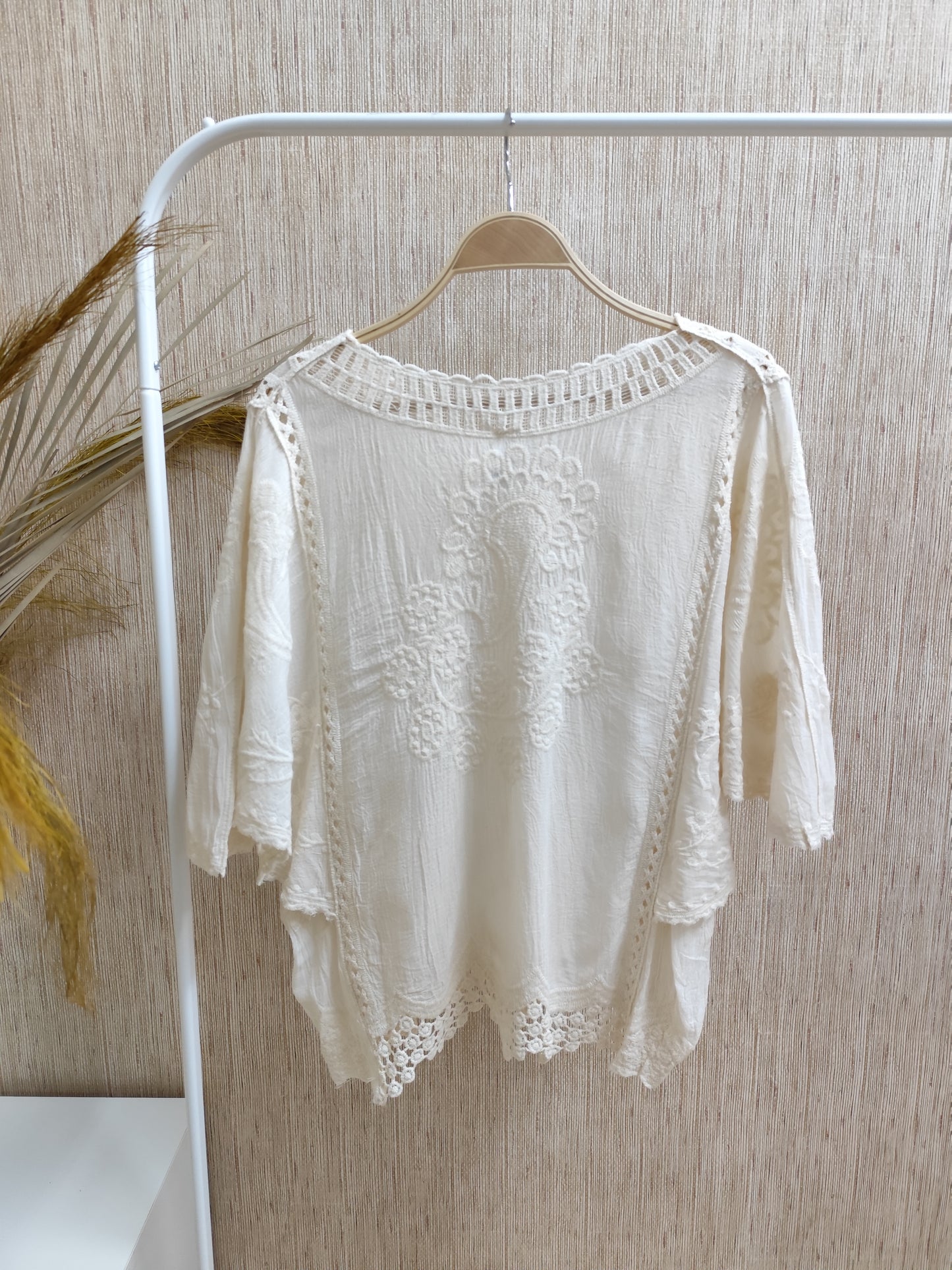 CAMISETA CROCHET