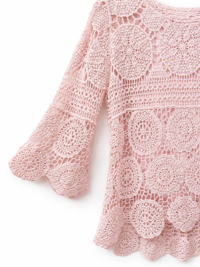 YULVET Blusa de encaje crochet floral con manga francesa acampanada y bajo ondulado en acabado calado elegante