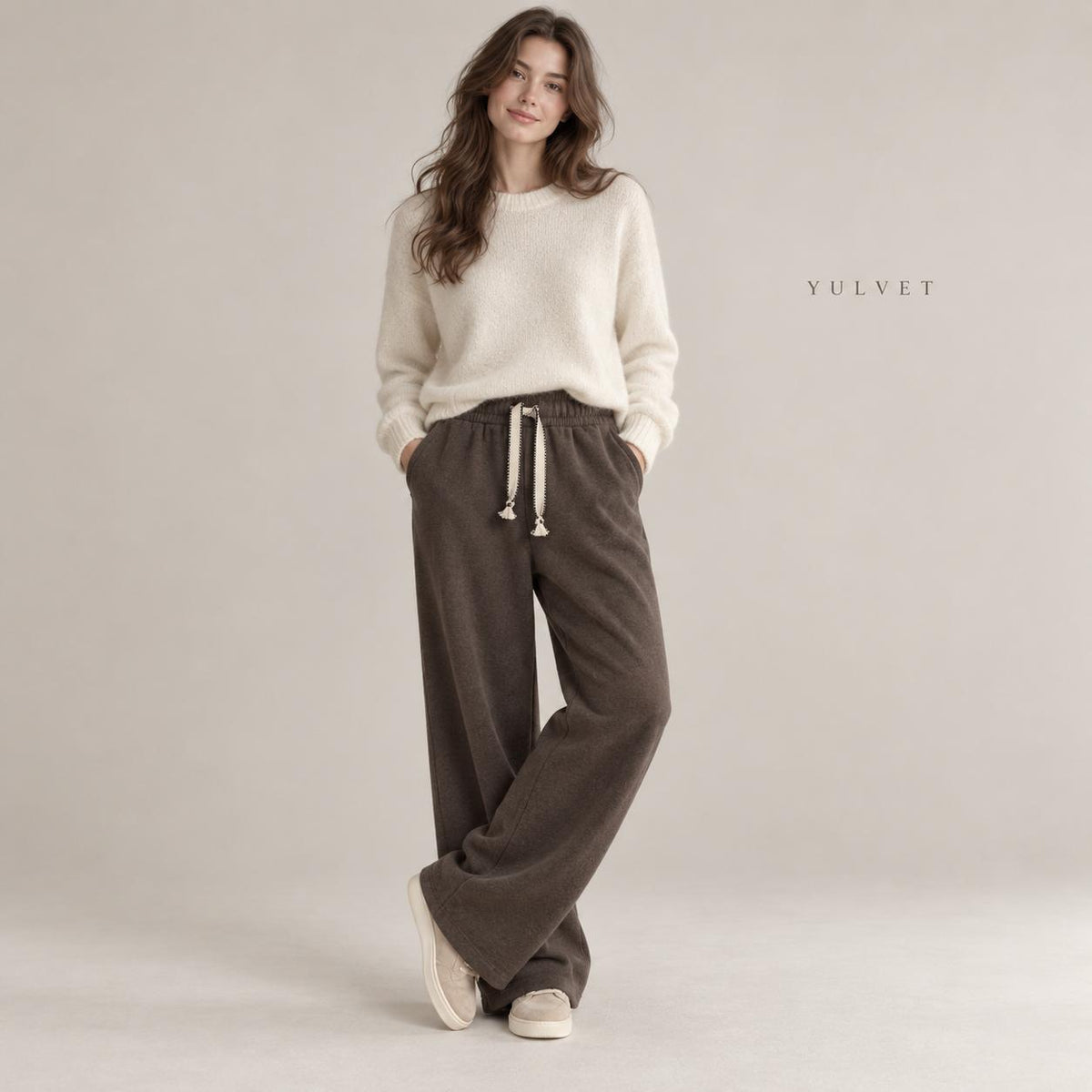 YULVET Pantalón de Mujer con Interior Afelpado, Corte Recto Holgado, Cintura Elástica con Cordón Ajustable y Bolsillos Laterales, Tejido Suave y Flexible
