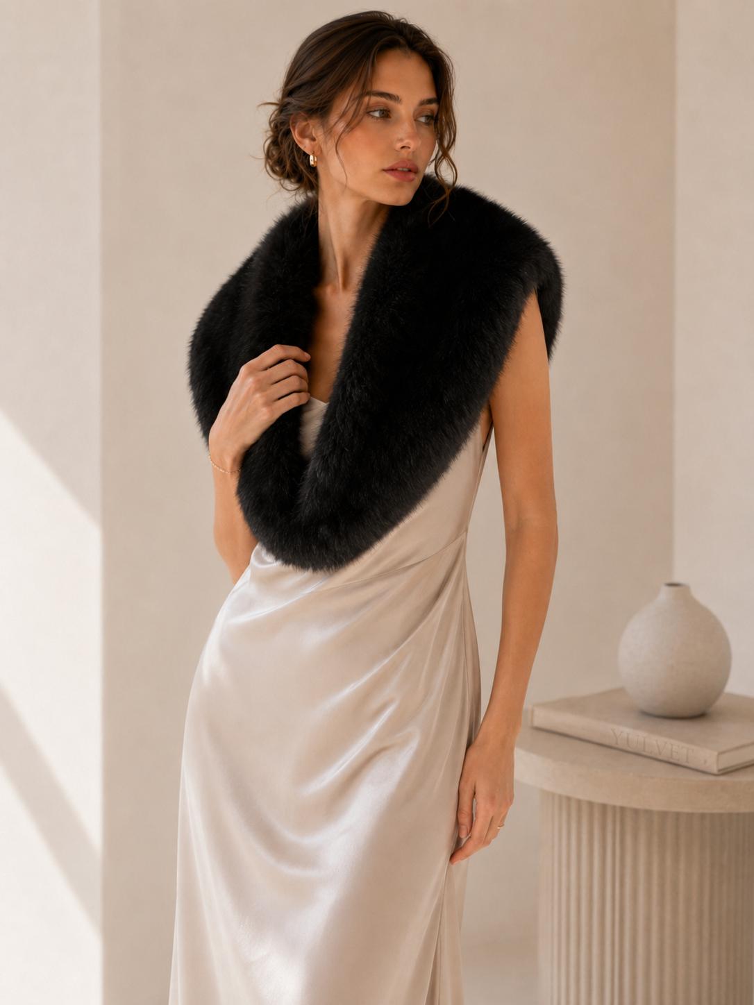 YULVET Cuello de Pelo Sintético Suave y Elegante para Mujer, Accesorio de Abrigo con Diseño Alargado y Puntas Estrechas para Vestidos, Chaquetas y Looks de Fiesta