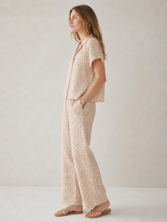 Conjunto 2 piezas blusa y pantalón ancho estampado  estilo boho, tejido ligero y fresco ideal para verano, camiseta suelta con manga corta y pantalón fluido de cintura elástica, look cómodo y elegante fácil de combinar, perfecto para vacaciones