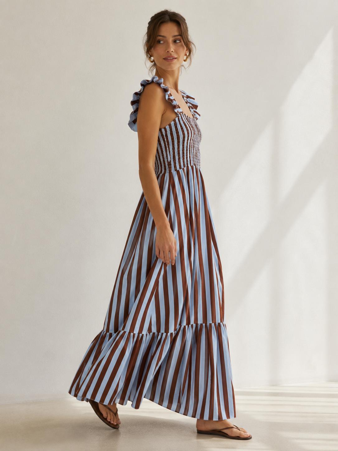 YULVET Vestido largo de tirantes con volante, cuerpo elástico fruncido y falda fluida con bajo amplio