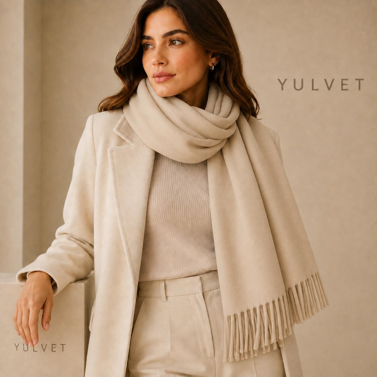 YULVET Bufanda grande para mujer de tacto suave con flecos, acabado liso y diseño elegante y versátil para uso diario, viajes y ocasiones especiales