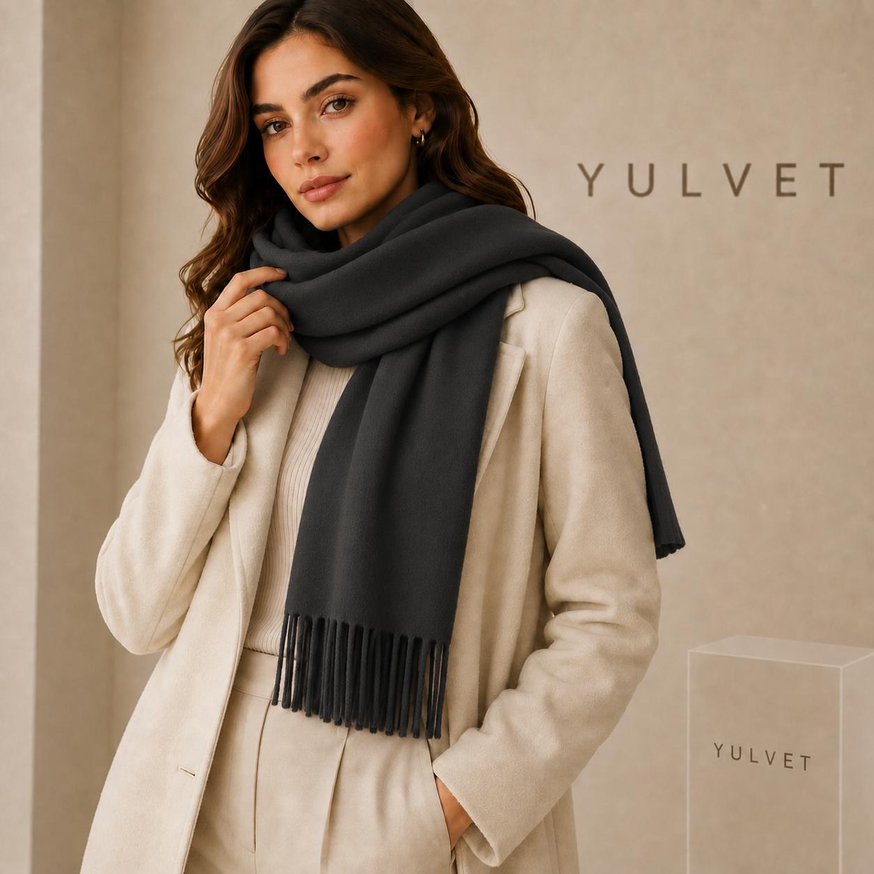 YULVET Bufanda grande para mujer de tacto suave con flecos, acabado liso y diseño elegante y versátil para uso diario, viajes y ocasiones especiales