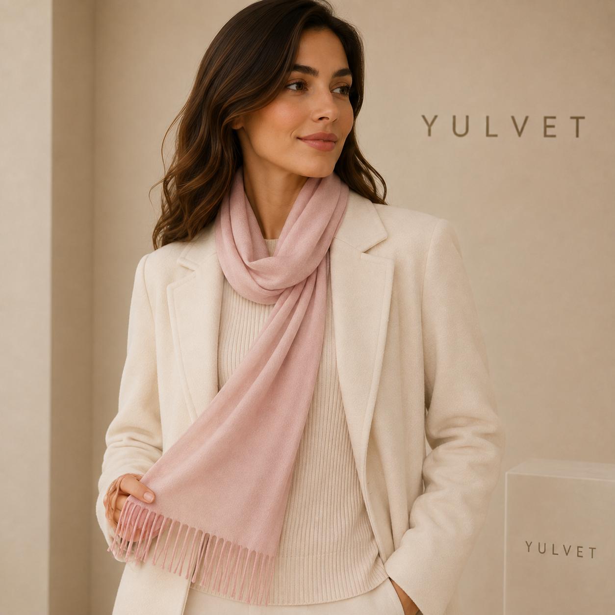 YULVET Bufanda para mujer de tacto suave con flecos, tejido liso ligero y caída elegante, accesorio versátil para uso diario, oficina, viajes y regalo