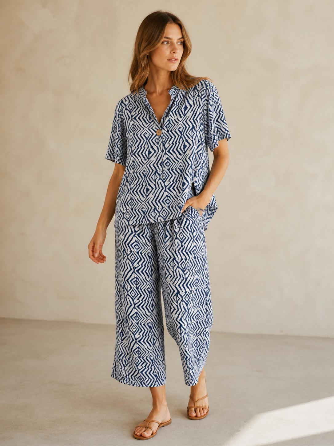 Conjunto 2 piezas blusa y pantalón ancho estampado  estilo boho, tejido ligero y fresco ideal para verano, camiseta suelta con manga corta y pantalón fluido de cintura elástica, look cómodo y elegante fácil de combinar, perfecto para vacaciones