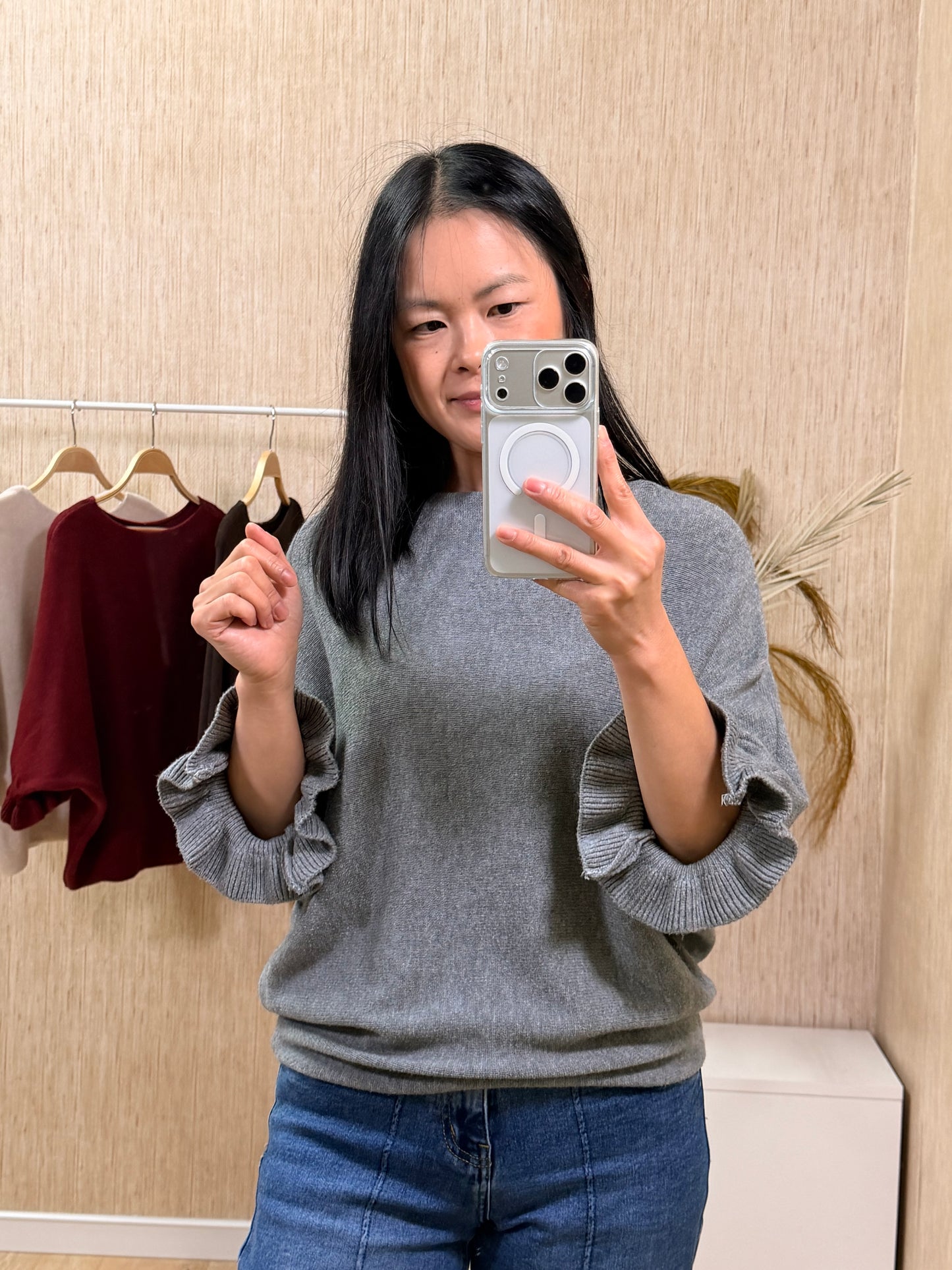 Jersey Mía – Elegancia cómoda con un toque especial