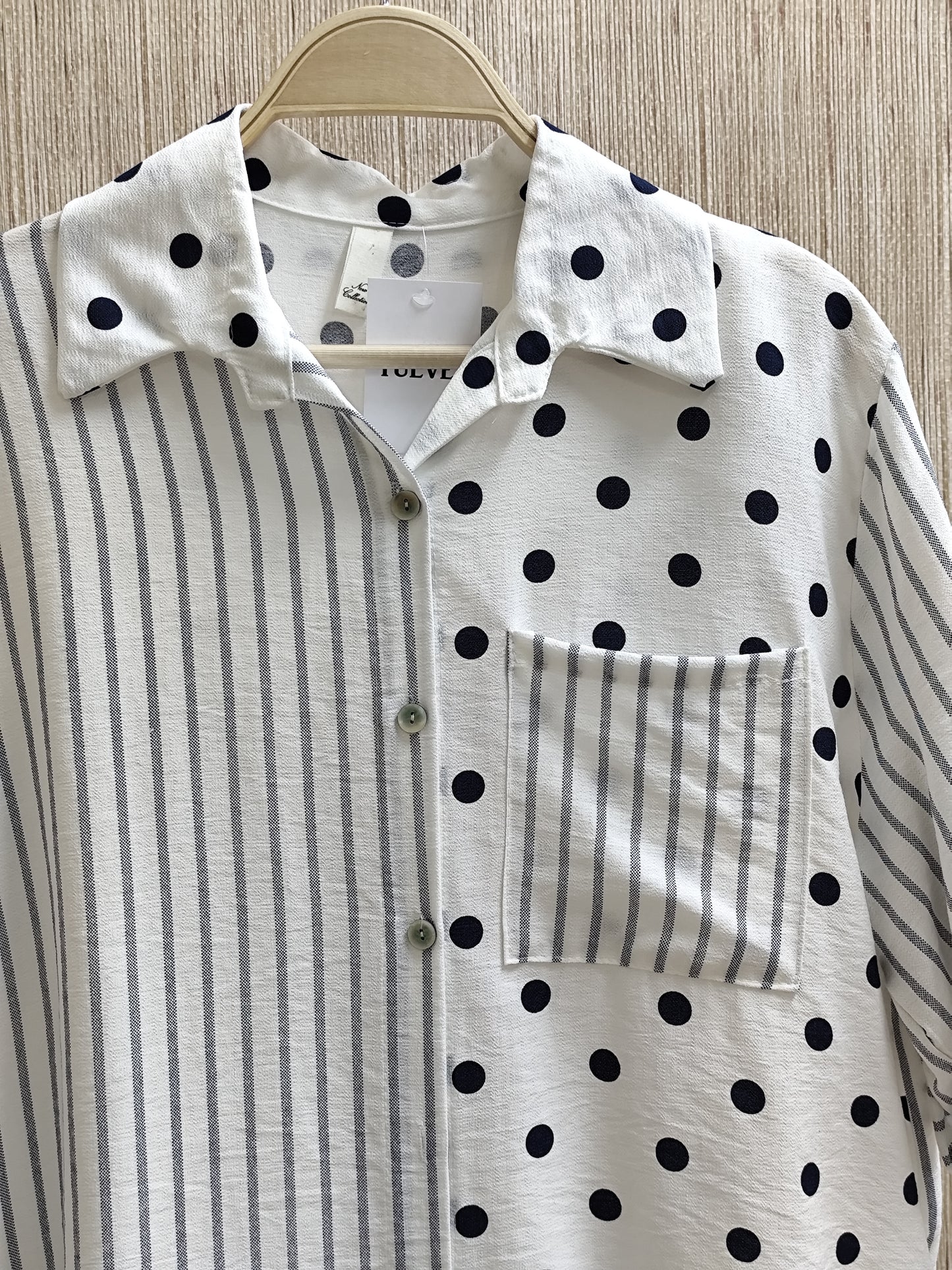 CAMISA