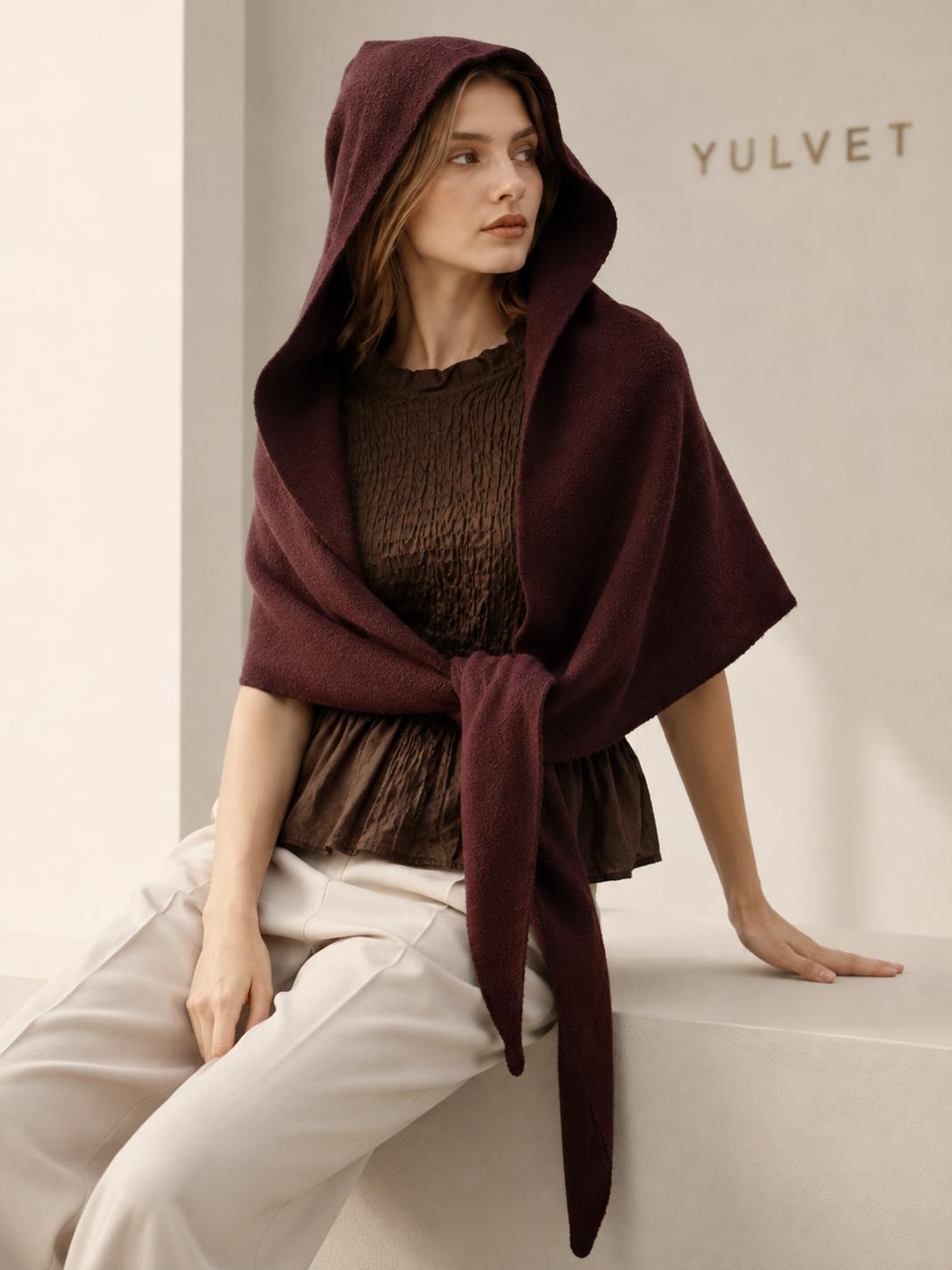 YULVET Capa Poncho con Capucha para Mujer | Chal Triangular de Tejido Suave con Caída Envolvente y Cierre Anudado | Capa Ligera Elegante para Otoño e Invierno