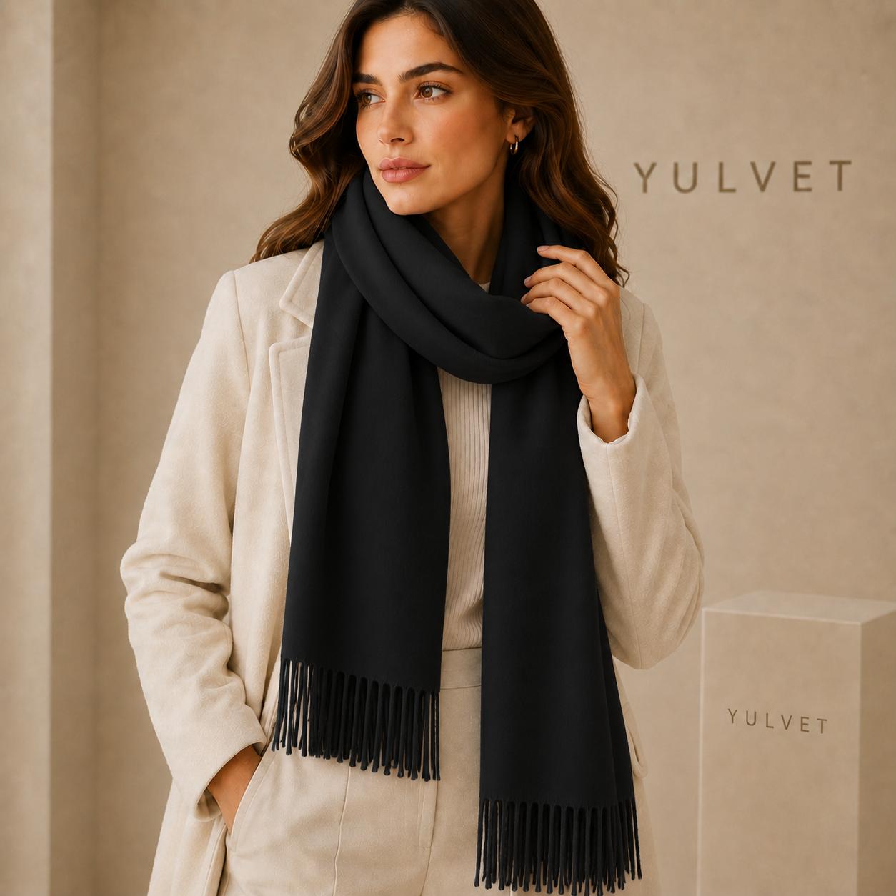 YULVET Bufanda grande para mujer de tacto suave con flecos, acabado liso y diseño elegante y versátil para uso diario, viajes y ocasiones especiales