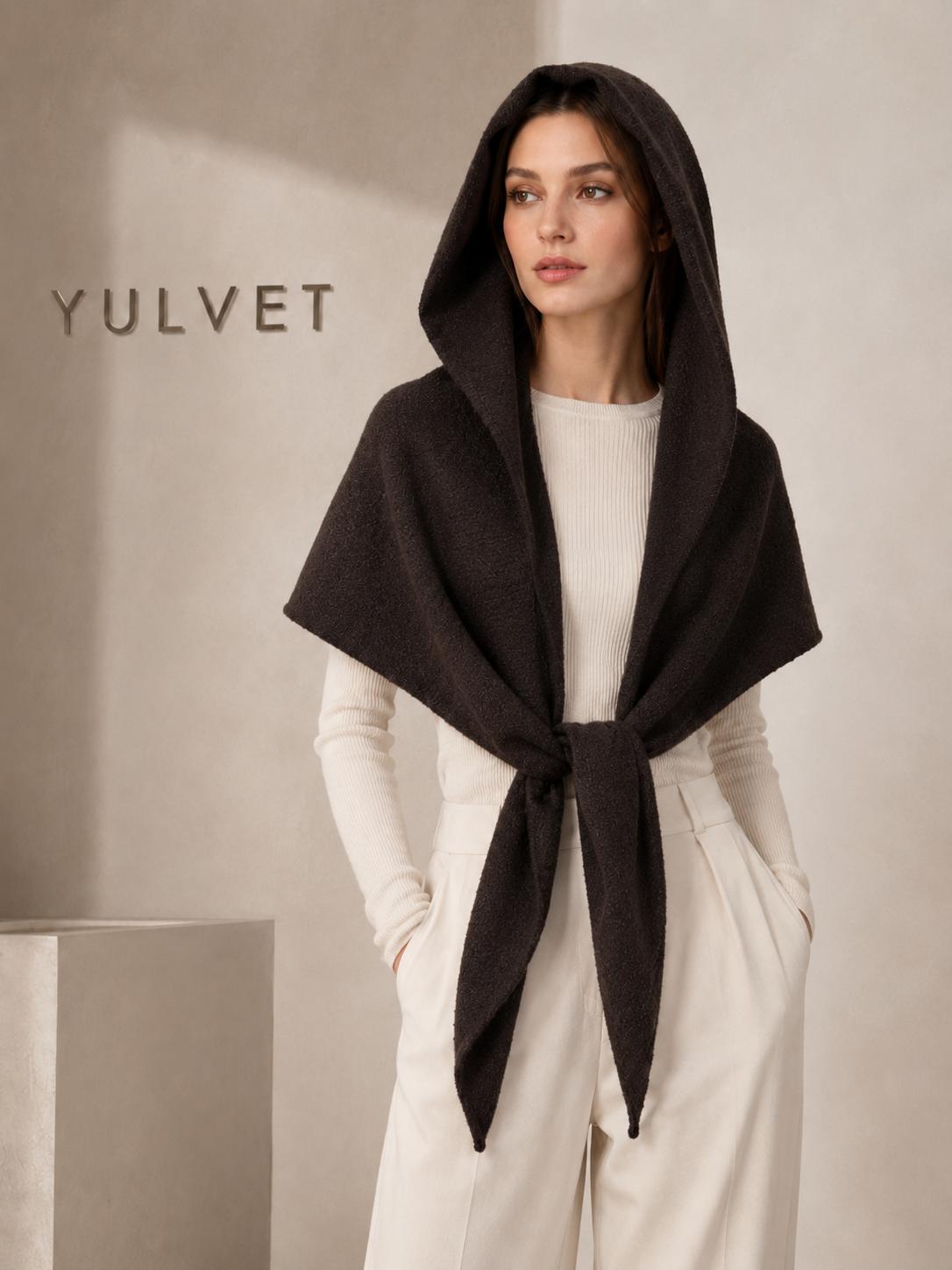 YULVET Capa Poncho con Capucha para Mujer | Chal Triangular de Tejido Suave con Caída Envolvente y Cierre Anudado | Capa Ligera Elegante para Otoño e Invierno