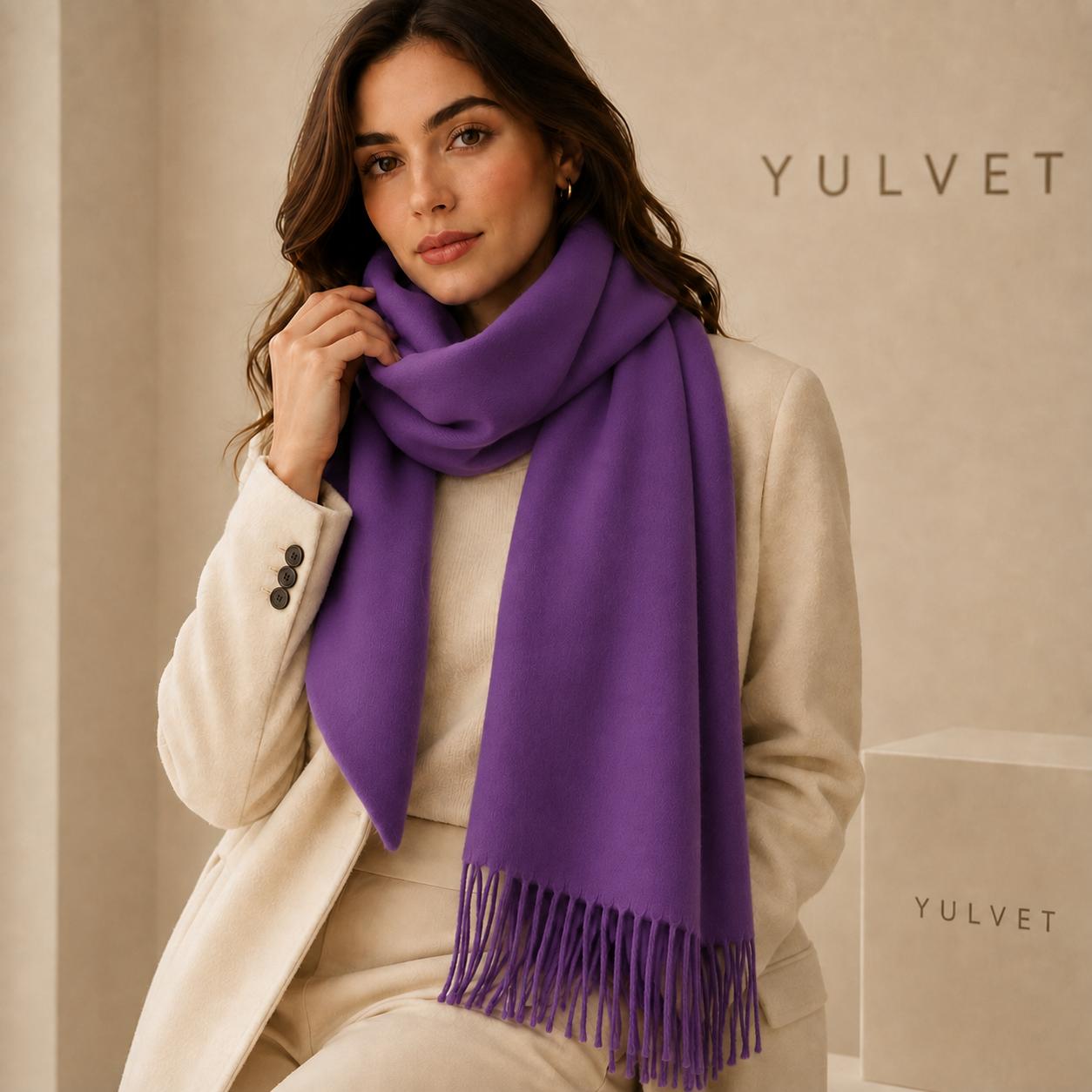 YULVET Bufanda grande para mujer de tacto suave con flecos, acabado liso y diseño elegante y versátil para uso diario, viajes y ocasiones especiales