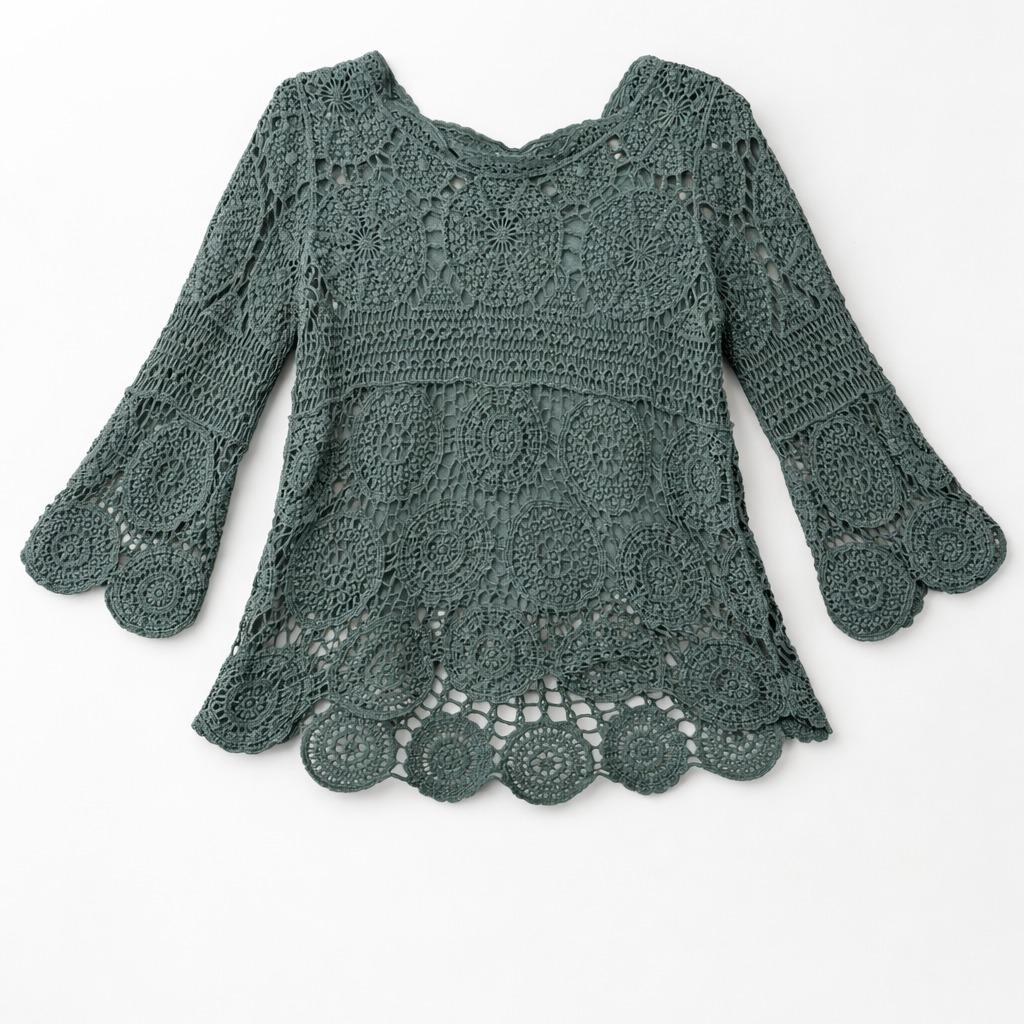 YULVET Blusa de encaje crochet floral con manga francesa acampanada y bajo ondulado en acabado calado elegante